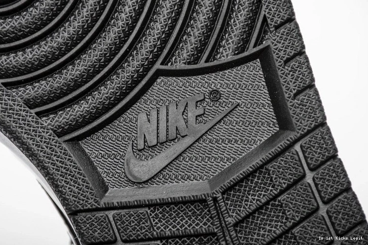 1 Toe CQ9447-700 Low  Jordan Gold 0305